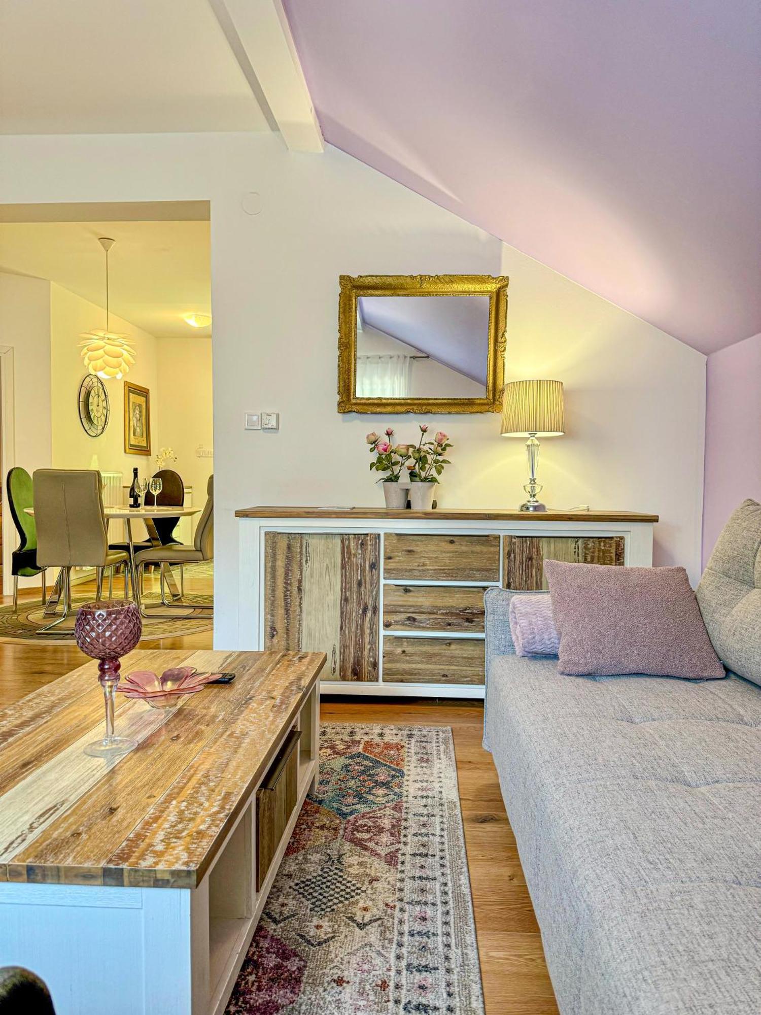Apartman Mibel Zagabria Esterno foto