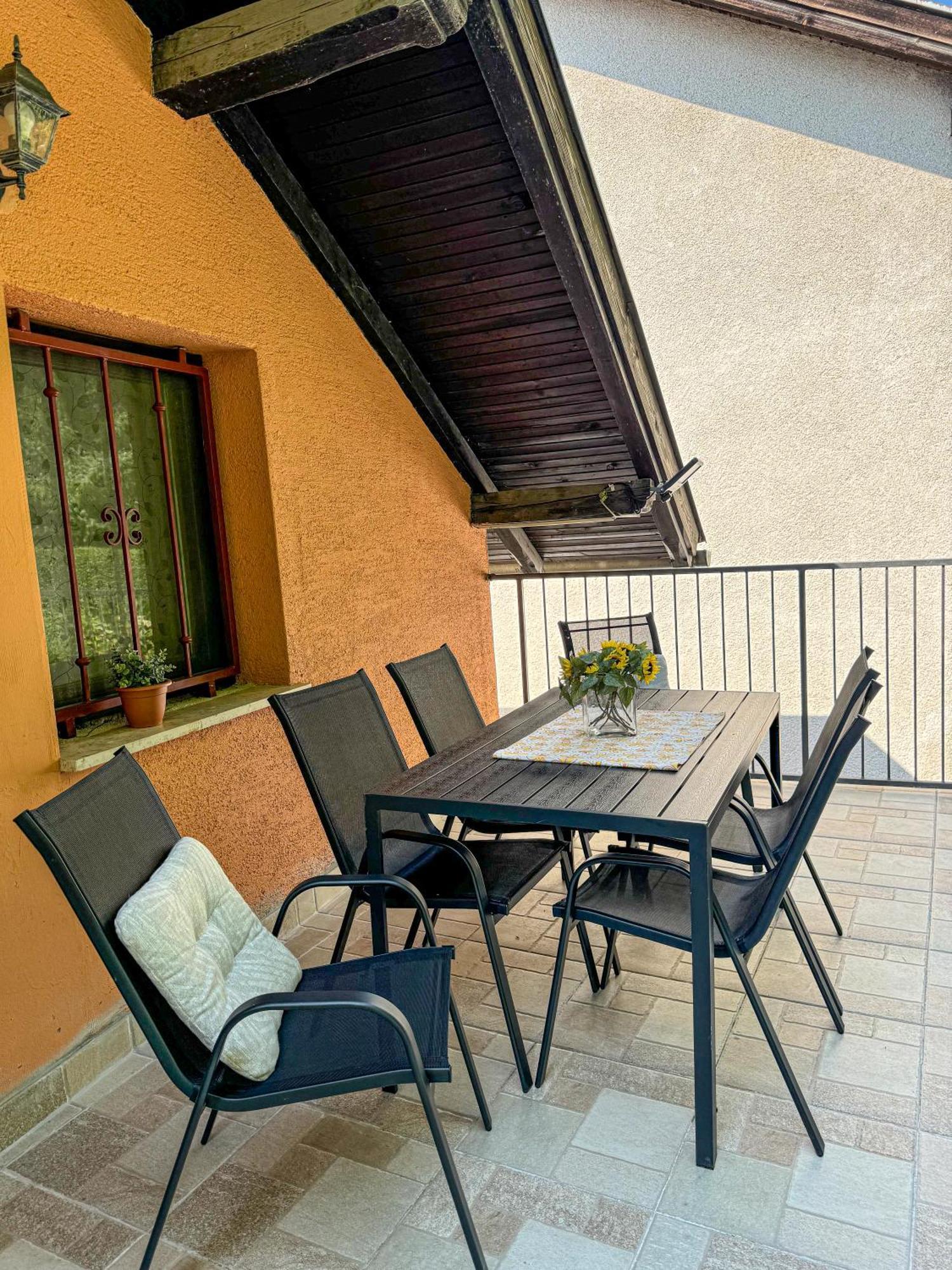 Apartman Mibel Zagabria Esterno foto